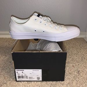 *BRAND NEW* All- White Converse, Size: 6M - 8W